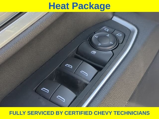 Used 2025 White Chevrolet LT image 23