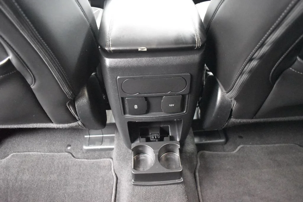 Used 2024 Silver Ford XLT image 22