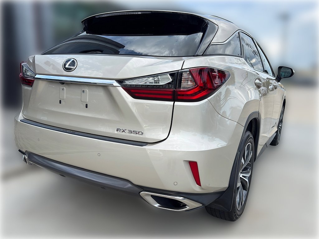Used 2019 Satin Cashmere Metallic Lexus Base image 8