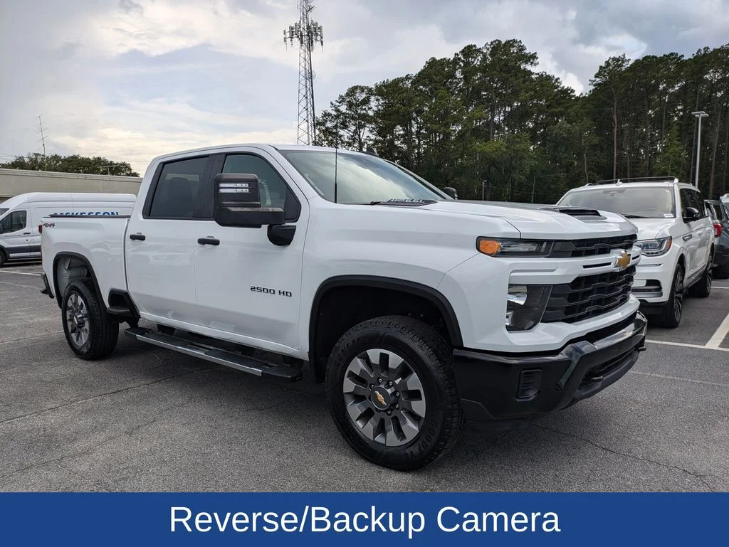 Used 2024 Summit White Chevrolet Custom image 2