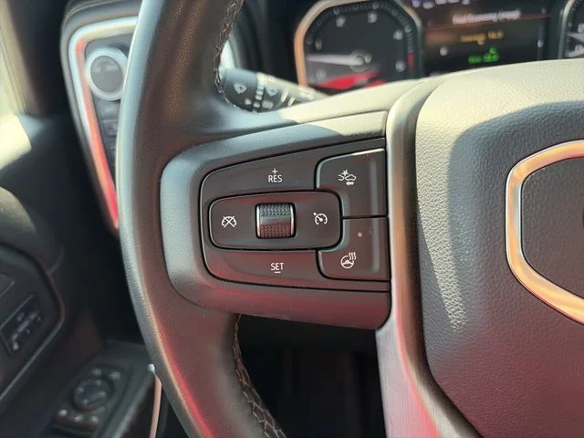 Used 2023 White GMC Denali image 26
