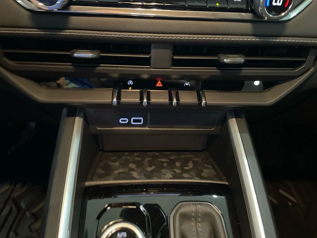2026 Chevrolet Colorado LT - Photo 20