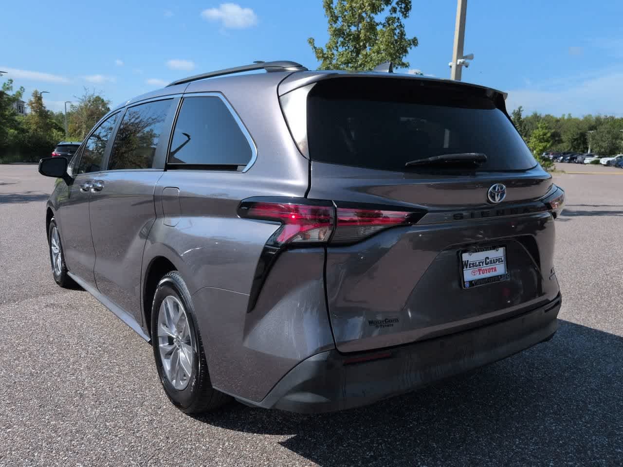 Certified Used 2021 Predawn Gray Mica Toyota XLE image 4