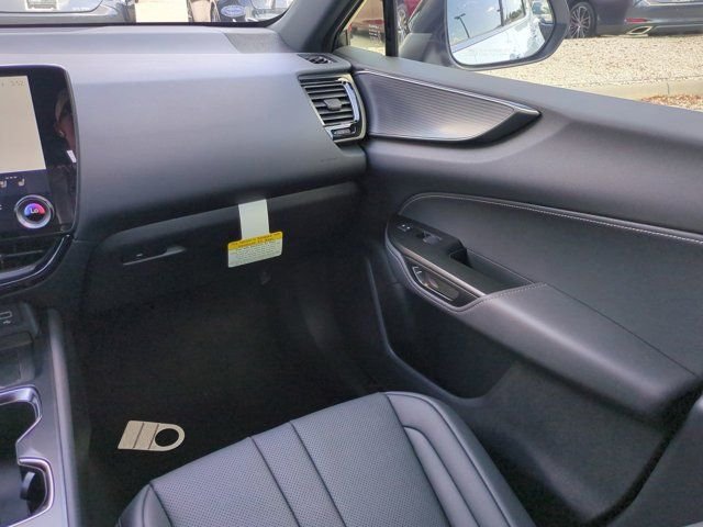 2026 Lexus NX 450h+ F-Sport - Photo 16