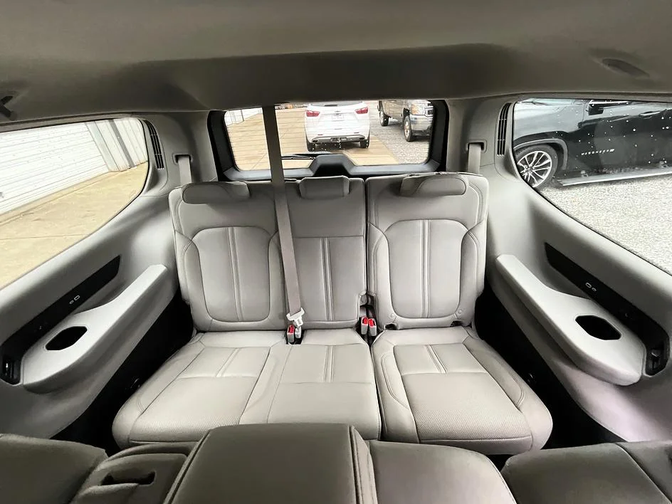 2022 Jeep Wagoneer Series III - Photo 35