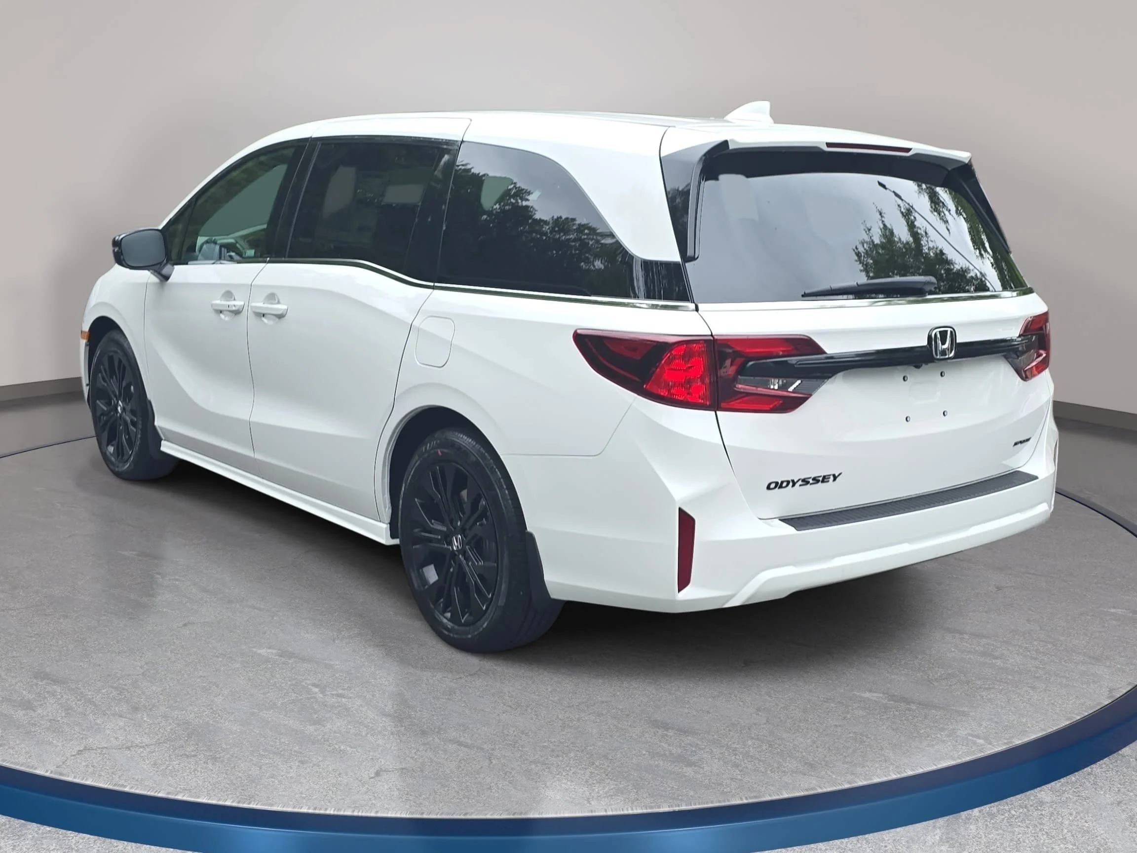 New 2026 Platinum White Pearl Honda Sport-L image 7
