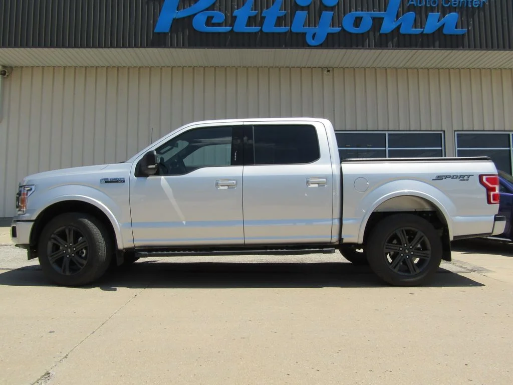Used 2019 Ingot Silver Ford XLT image 11