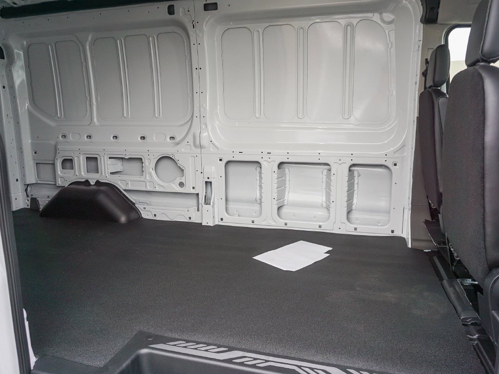 New 2027 Oxford White Ford Base image 13