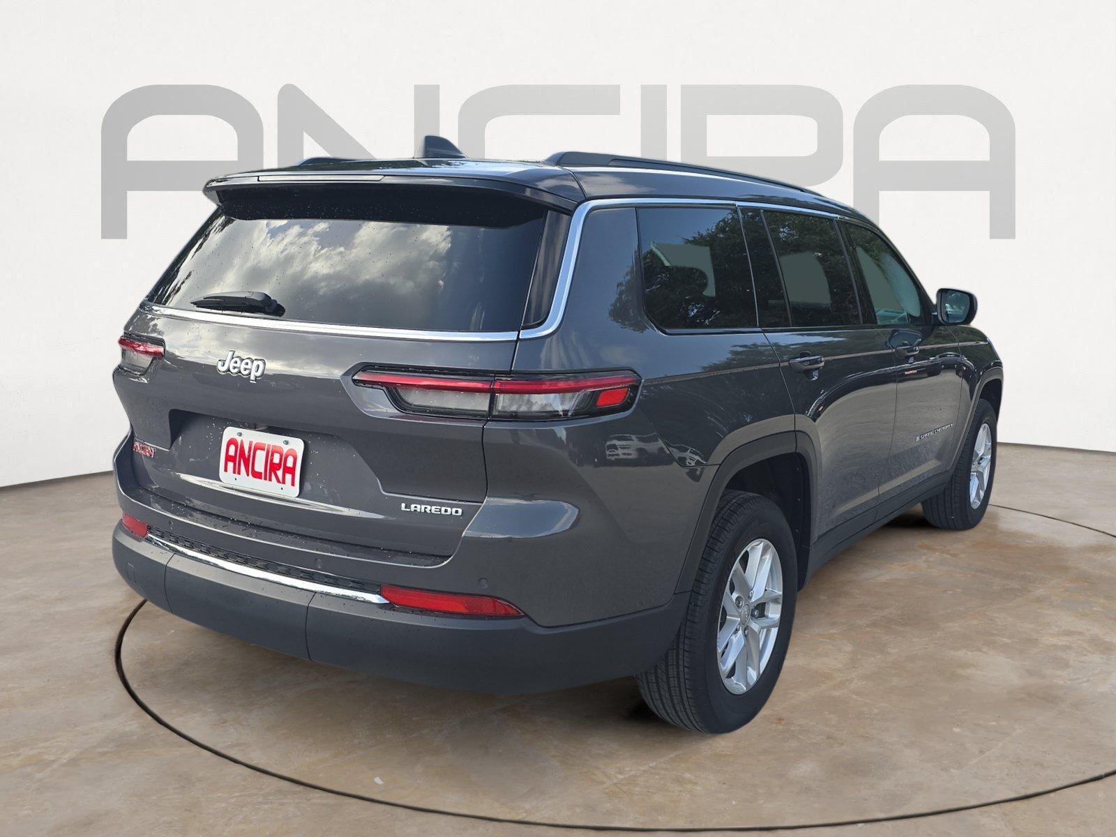 New 2026 Baltic Gray Metallic Clearcoat Jeep Laredo X image 10
