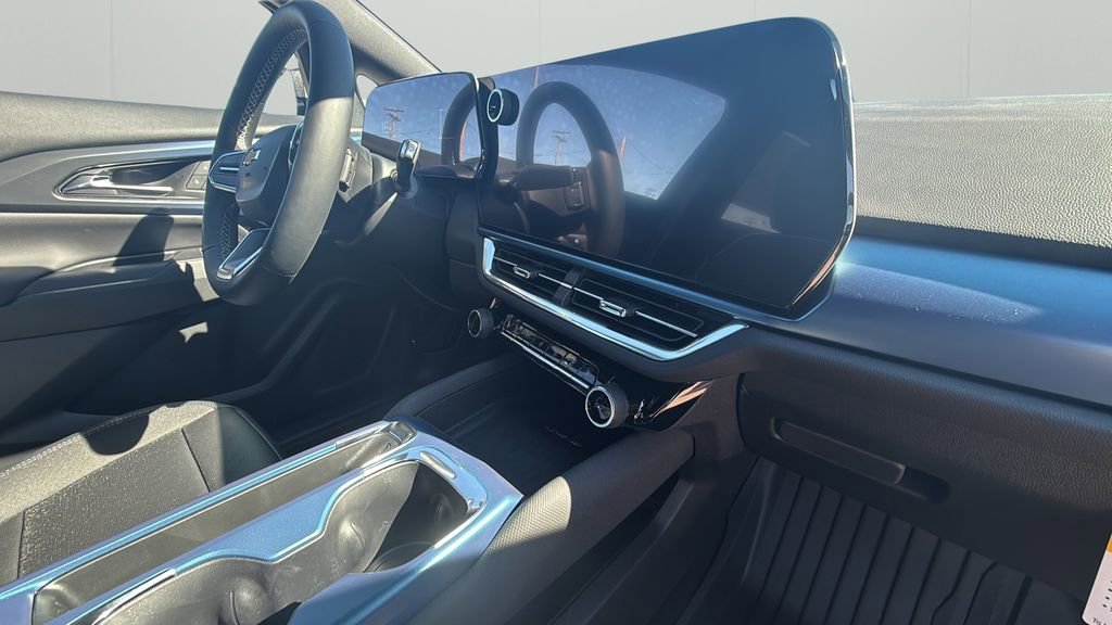 2026 Chevrolet Equinox EV 2LT - Photo 36