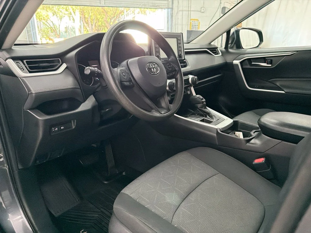 Used 2021 Gray Toyota XLE image 14