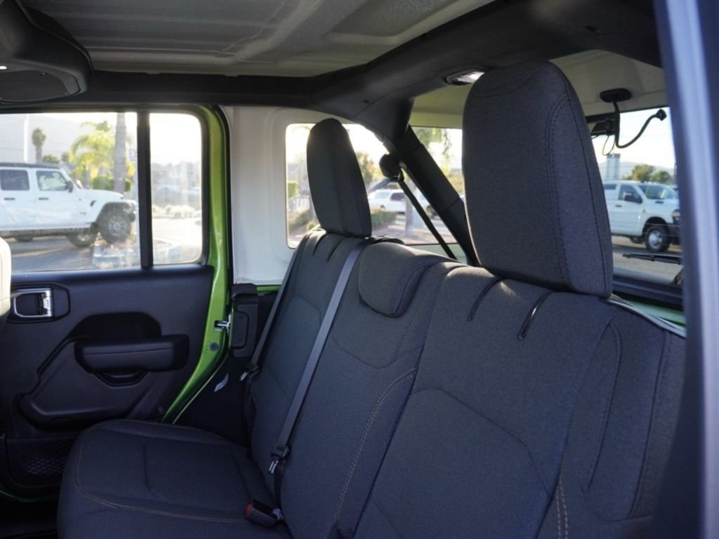 New 2026 Mojito Clear-Coat Exterior Paint Jeep Sport S image 20