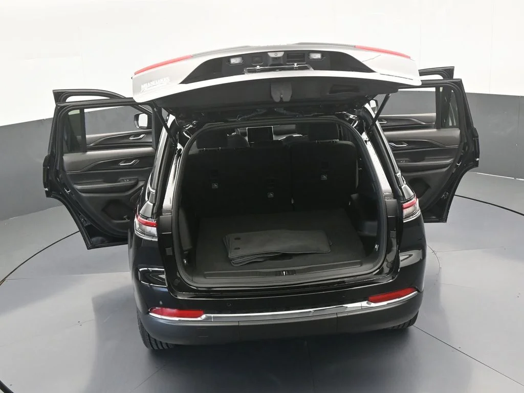 2025 Jeep Grand Cherokee Laredo - Photo 64