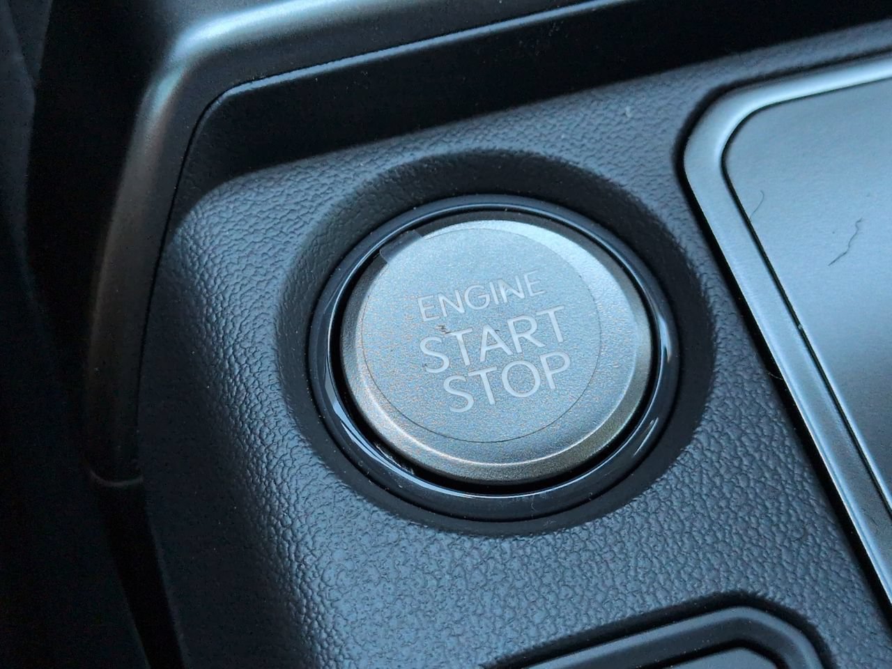 New 2027 Frost Blue / Black Roof Kia S image 31