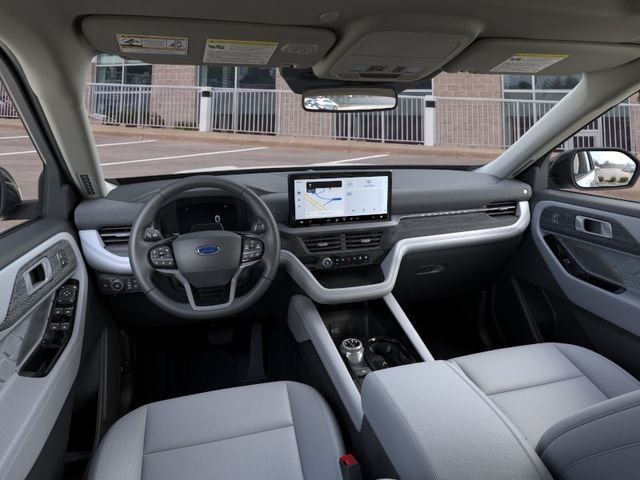 New 2026 White Ford Platinum image 9