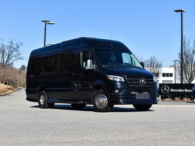 Used 2026 Black Mercedes-Benz Midwest image 10