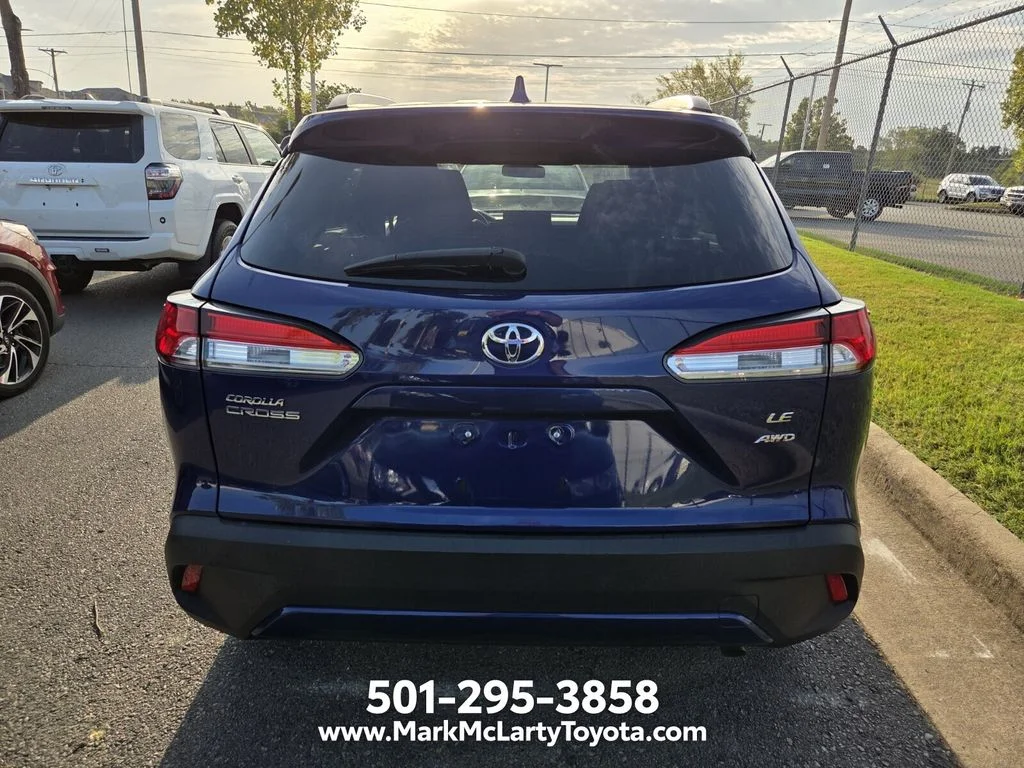 Used 2022 Blue Toyota LE image 4