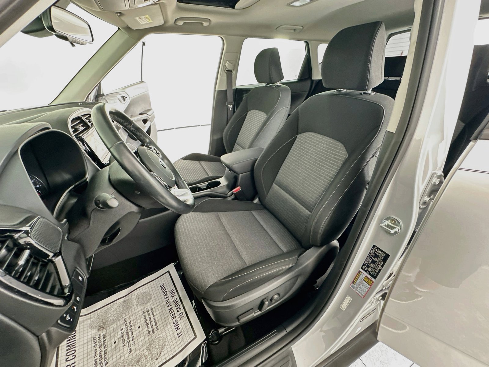 2021 Kia Soul EX - Photo 28