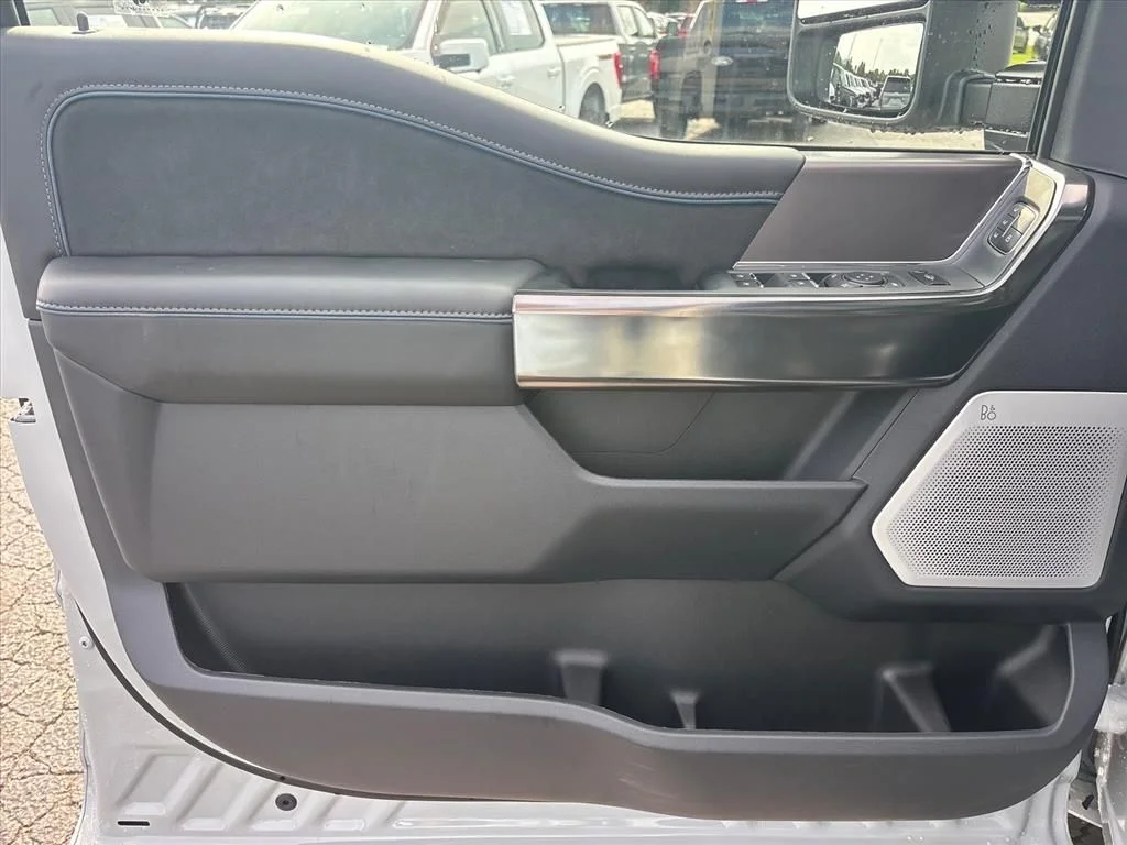 New 2026 Avalanche Ford F-250® Platinum® image 27