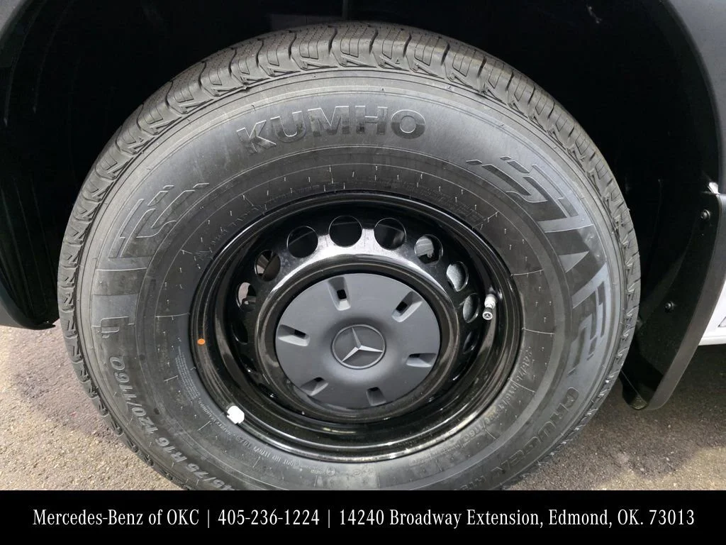 New 2026 Arctic White Mercedes-Benz Cargo 144 WB image 21