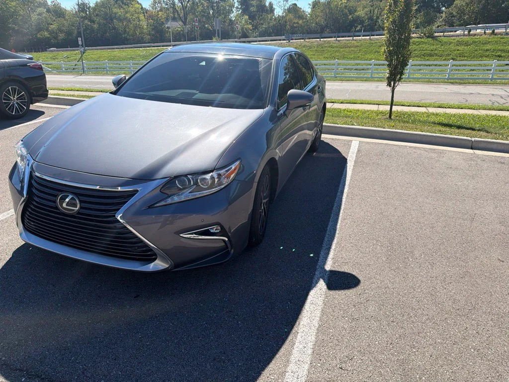 Used 2016 Nebula Gray Pearl Lexus 350 image 2