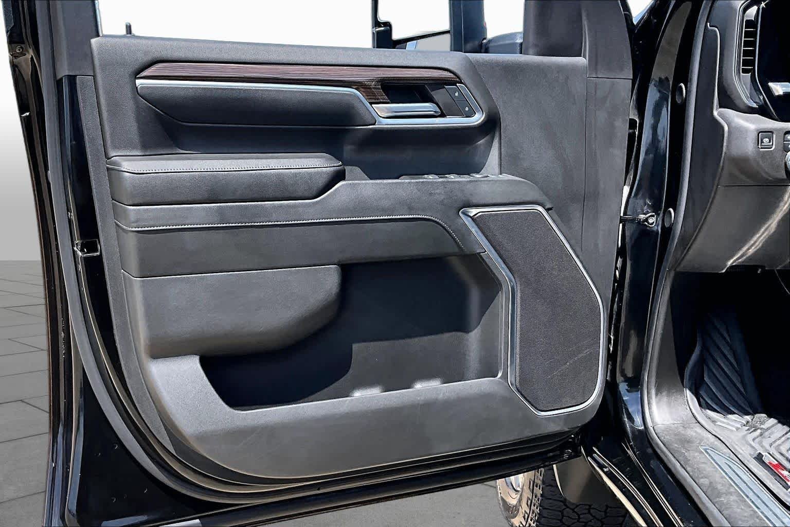Used 2024 Black Chevrolet LT image 21
