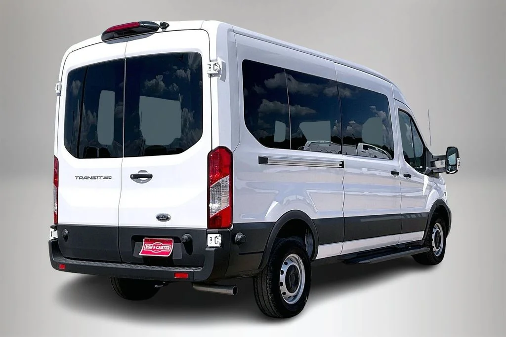 Used 2024 White Ford Base image 19