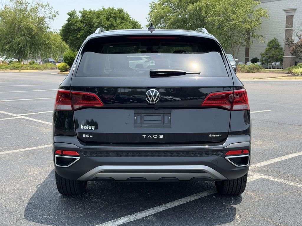 Used 2024 Black Volkswagen 1.5T SEL image 21