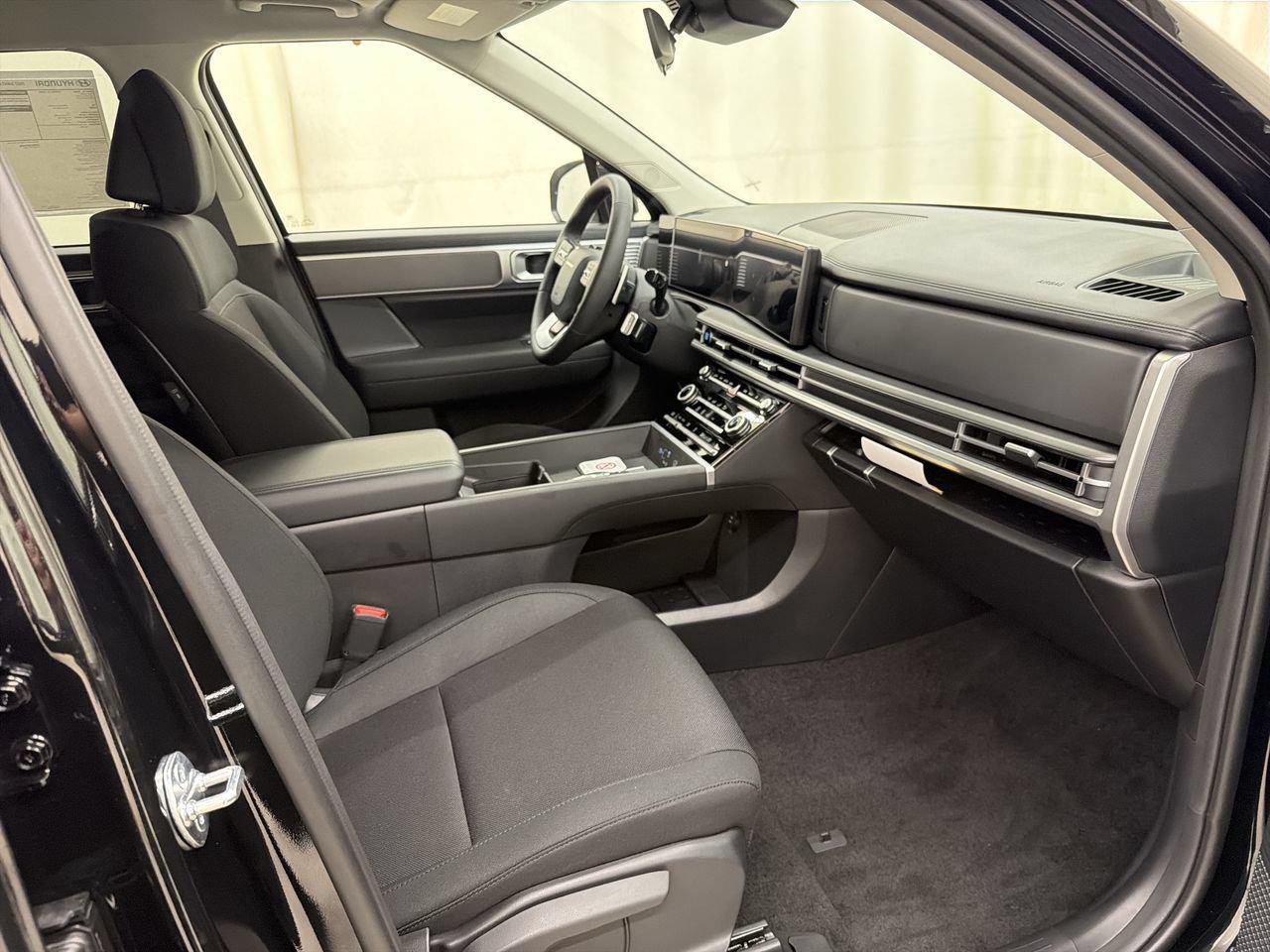 New 2027 Phantom Black Hyundai SE AWD image 14