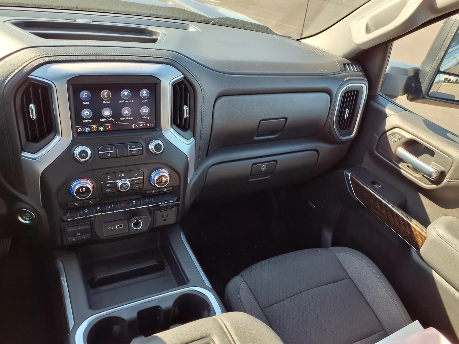 Used 2021 Pacific Blue Metallic GMC Elevation image 21