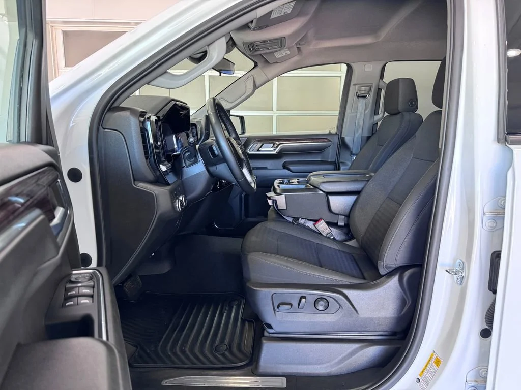 2023 GMC Sierra 1500 Elevation - Photo 11