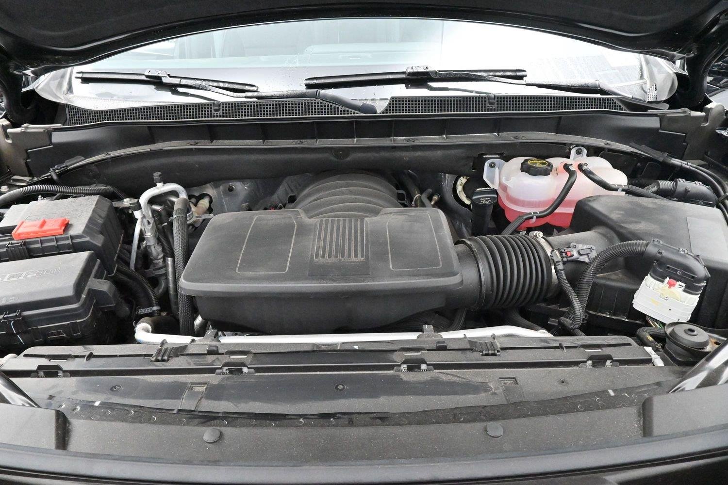 Used 2025 Black Chevrolet High Country image 46