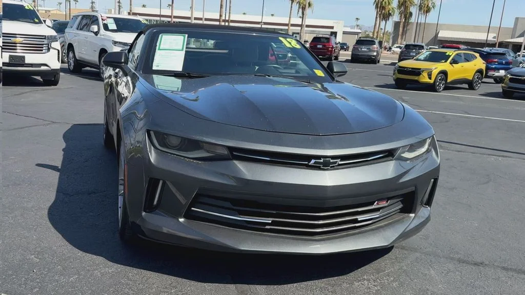 Used 2018 Gray Chevrolet 2LT image 4