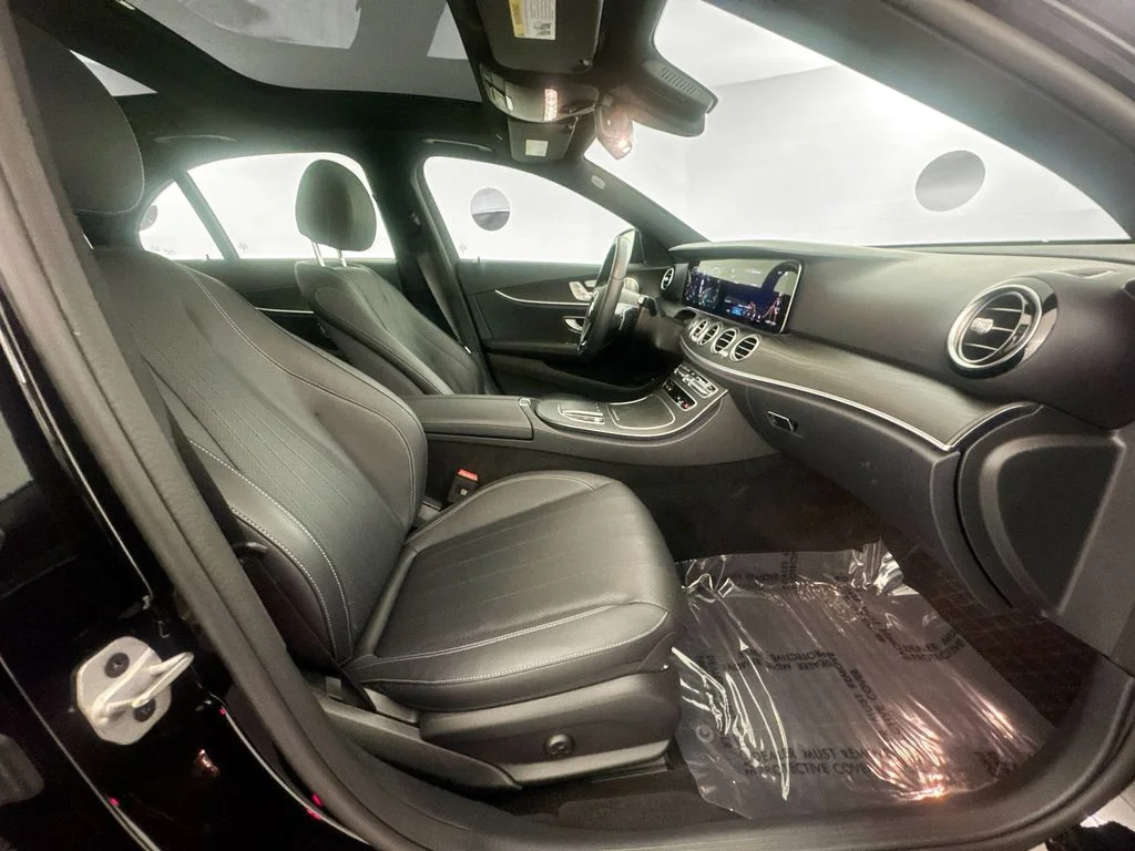 Used 2023 Black Mercedes-Benz E 450 image 28