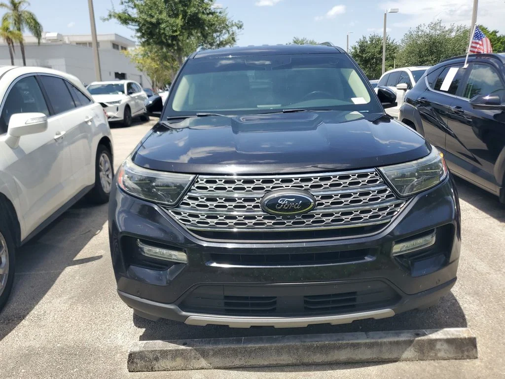 Used 2020 Black Ford Limited image 2