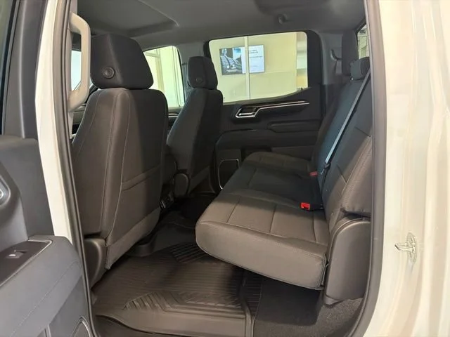 New 2026 Summit White Chevrolet LT image 19