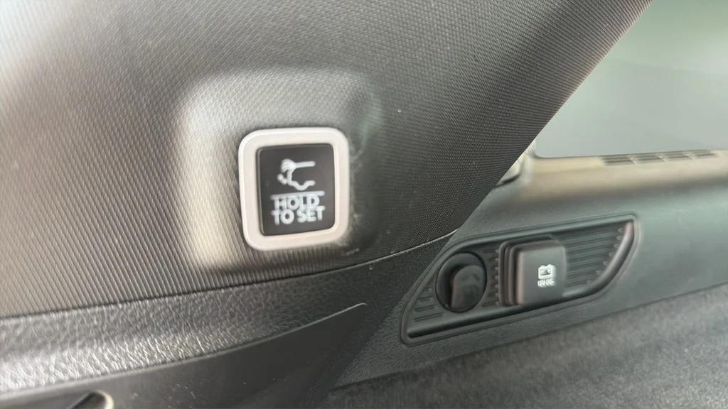 Used 2022 Diamond Black Crystal Pearlcoat Jeep Trailhawk 4xe image 18