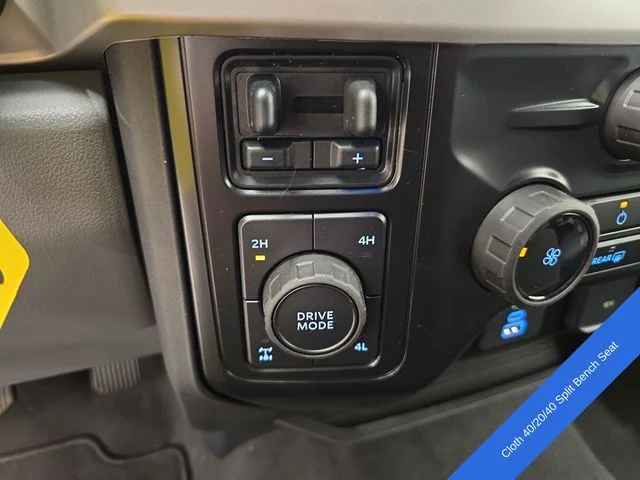 New 2026 Oxford White Ford F-250® XL image 32