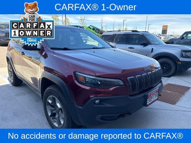 Used 2019 Red Jeep Trailhawk image 2