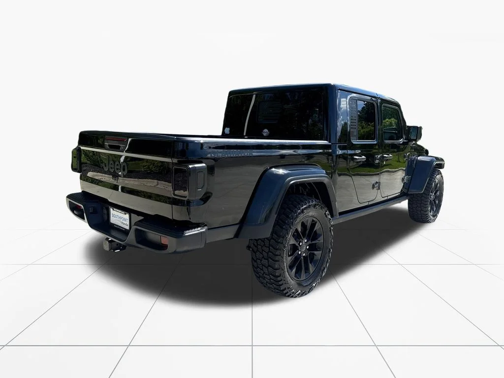 Used 2025 Black Clearcoat Jeep Nighthawk image 8