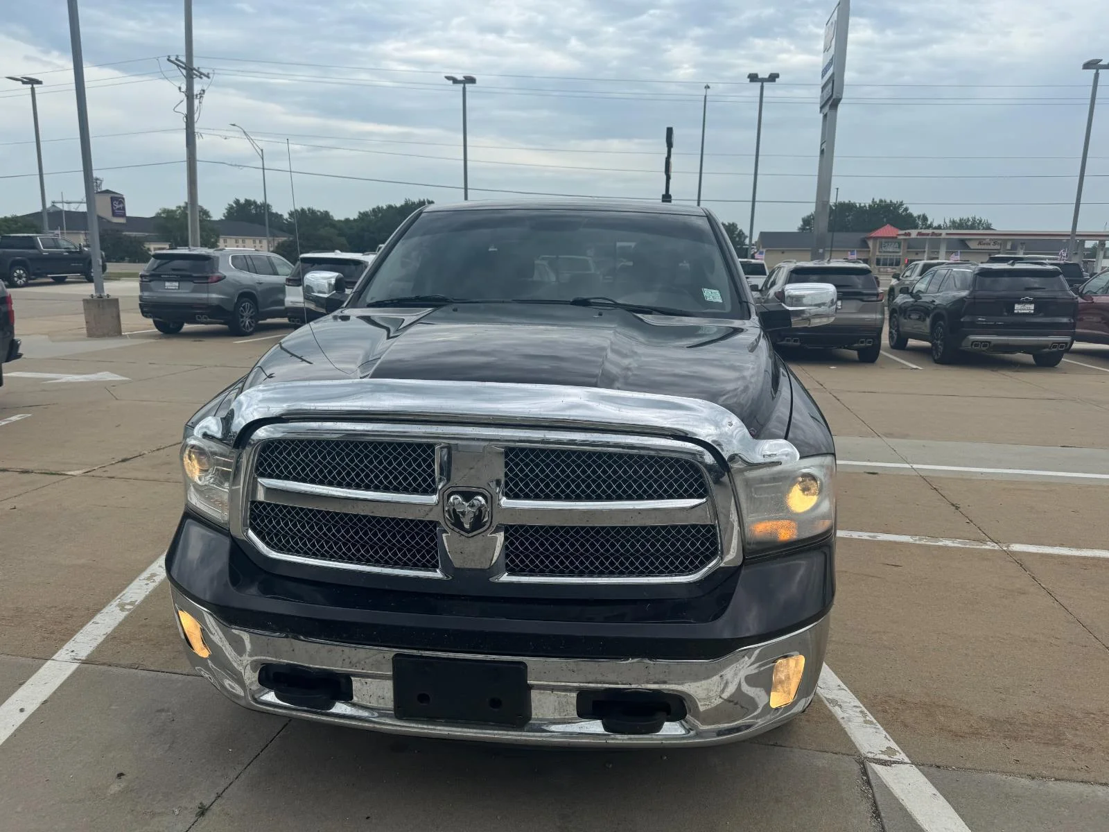 Used 2013 RAM Ram 1500 Pickup Laramie Longhorn with VIN 1C6RR7PT8DS606959 for sale in Charles City, IA