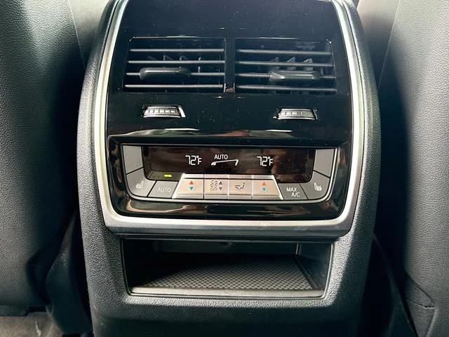 New 2027 Alpine White BMW xDrive40i image 21