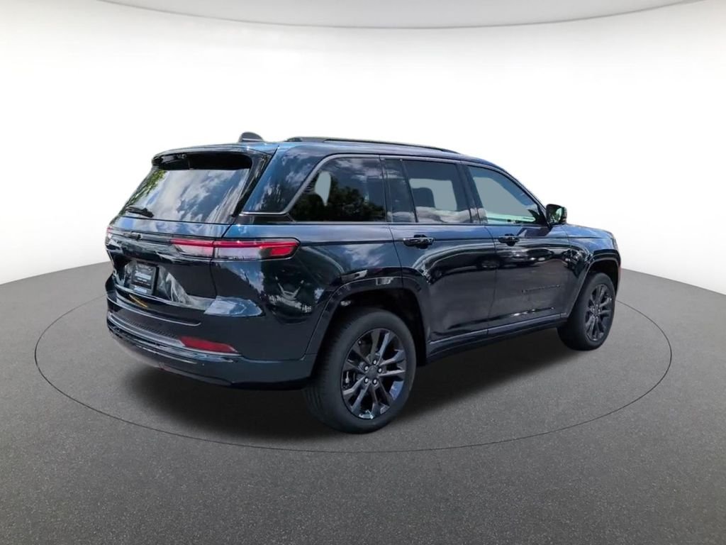 New 2026 Fathom Blue Pearl-Coat Exterior Paint Jeep Limited Reserve image 5