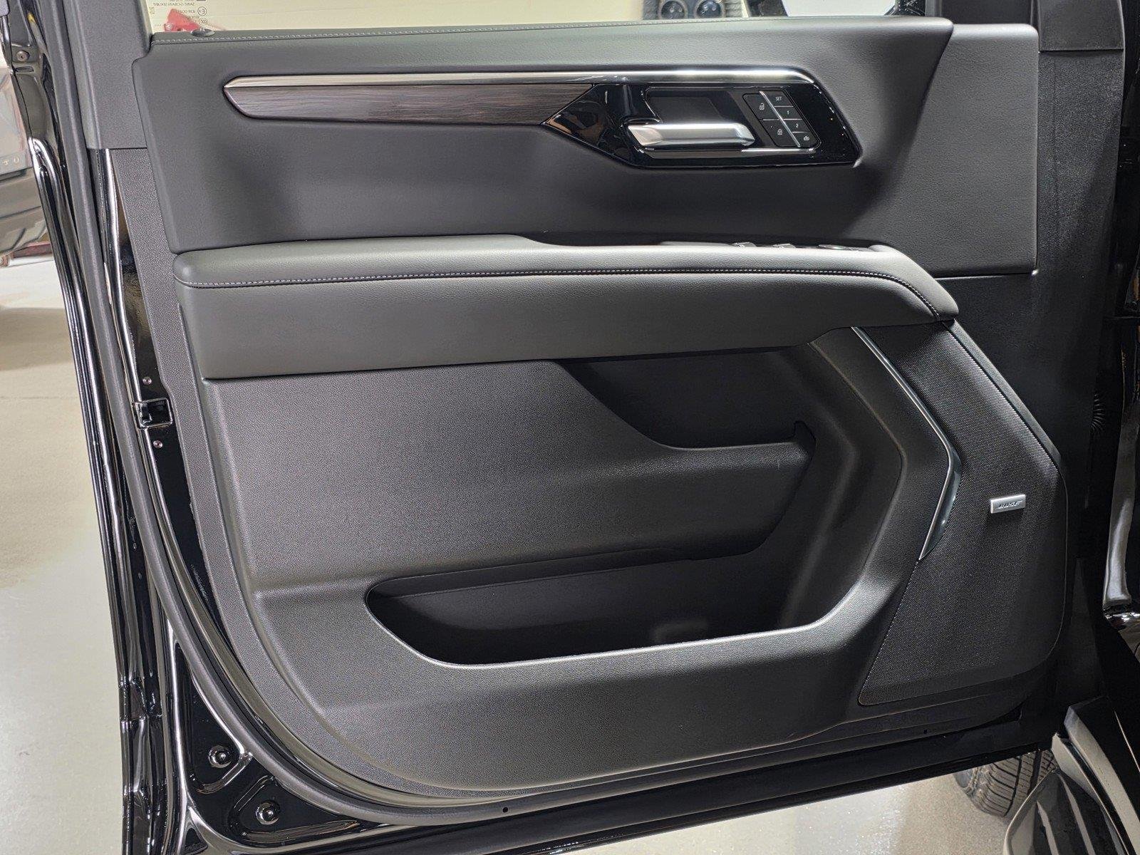 2027 Chevrolet Tahoe LT - Photo 21