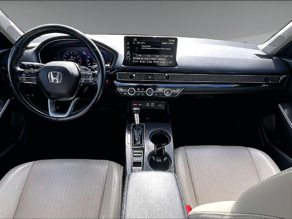 Used 2022 White Honda Touring image 21
