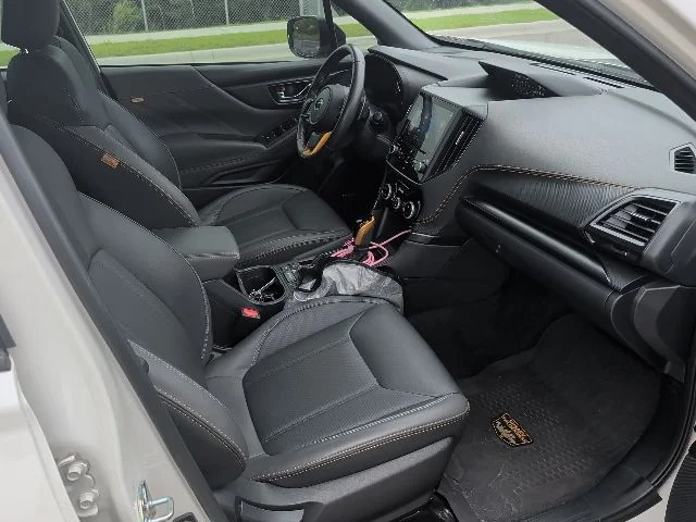 Used 2022 White Subaru Wilderness image 12