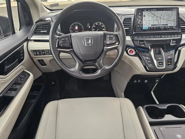 2025 Honda Odyssey Touring - Photo 22