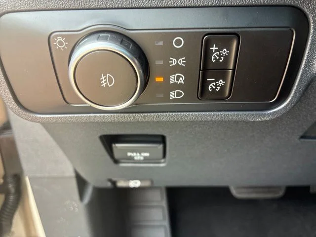 New 2026 Desert Sand Ford Badlands® image 31