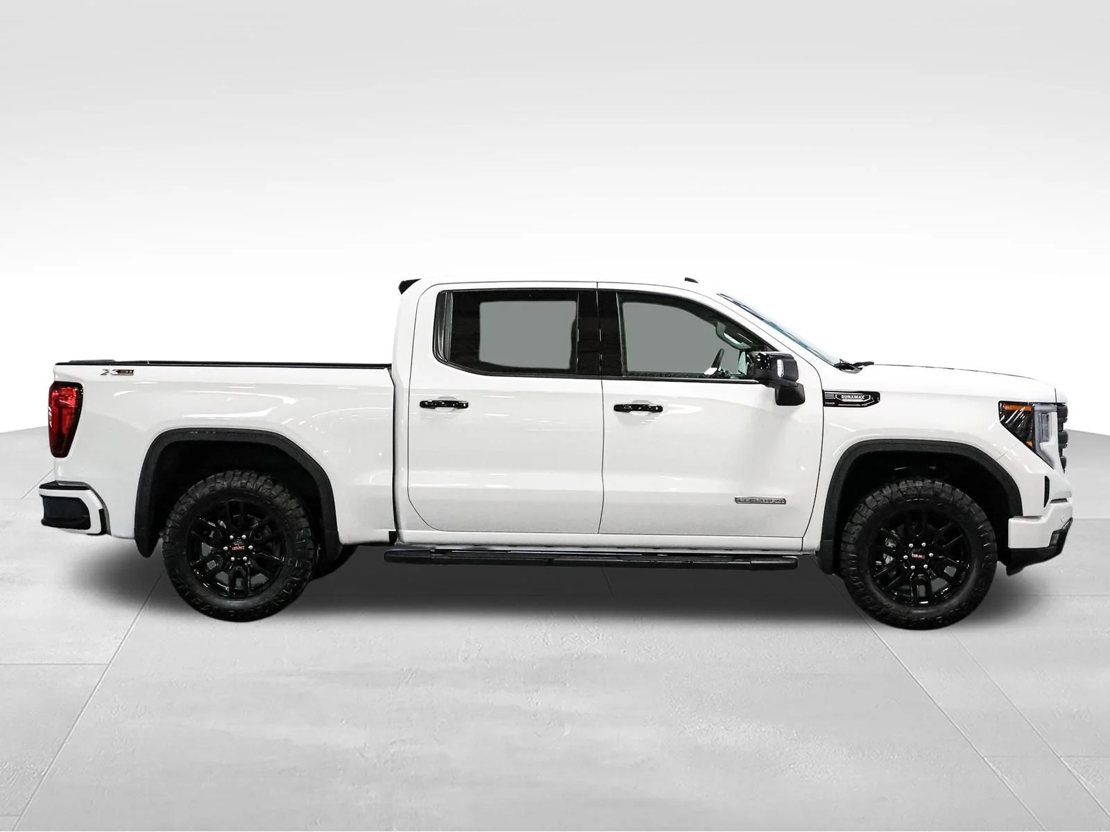 New 2026 White GMC Elevation image 9