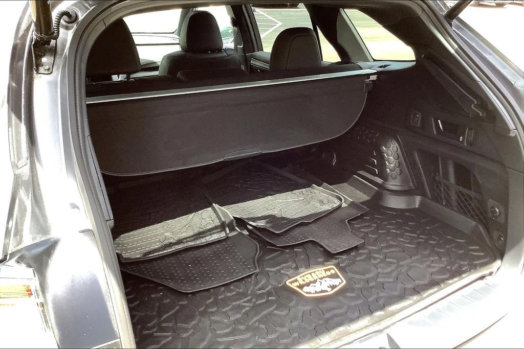 Used 2025 Gray Subaru Wilderness image 30